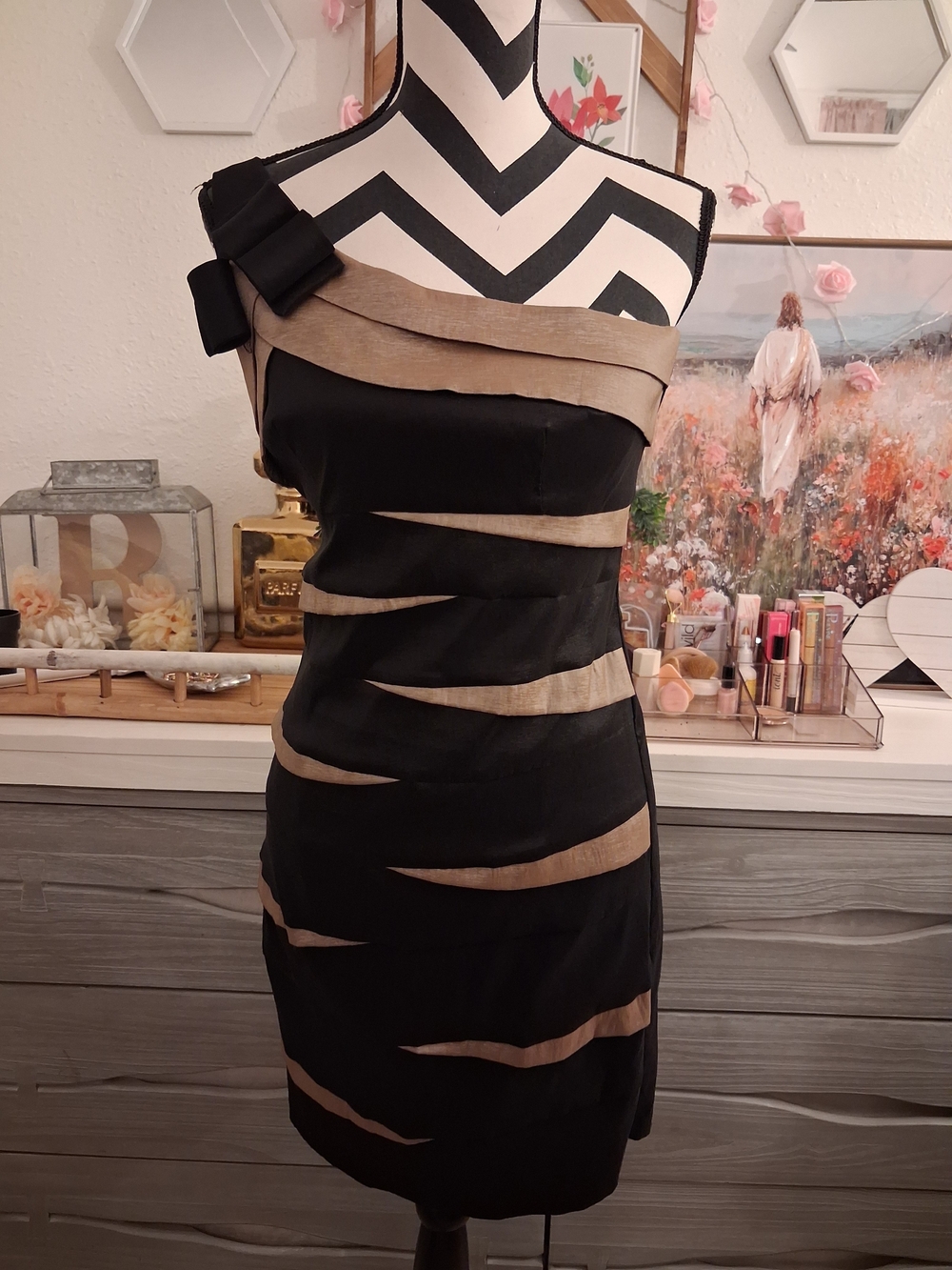 Y2K Vintage Scarlett Nite Black One-Shoulder Dress with Gold Ribbon Stripes